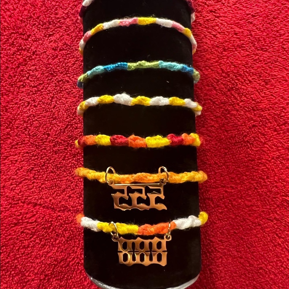Chinese ladder friendship bracelets